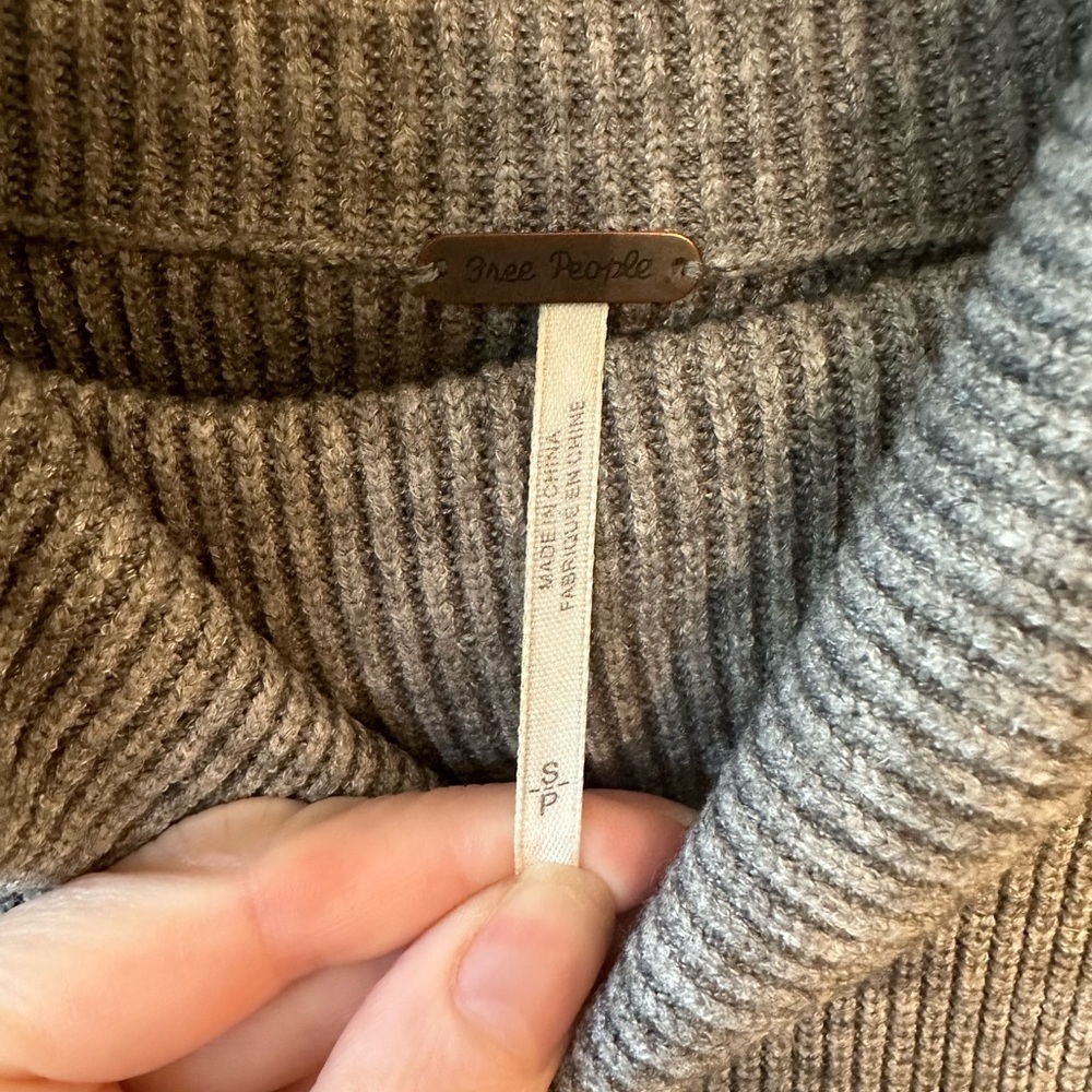 Free People Tunic Turtleneck Sweater - Picture 4 of 5